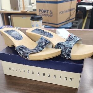 Hillard & Hanson Blue Snakeskin Mules